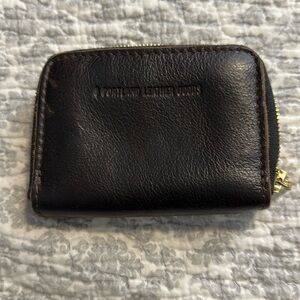 PORTLAND LEATHER SMALL ZIP WALLET in Cold Brew